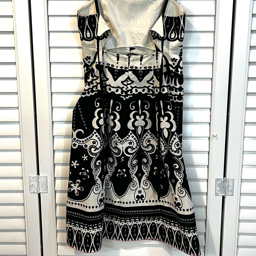 Ivy Jane Spaghetti Strap Dress - Picture 2 of 13